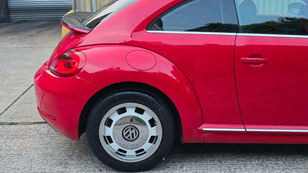 Volkswagen Beetle 1.2 L 1.2 Tsi Design Dsg Euro 5 Yellow #36