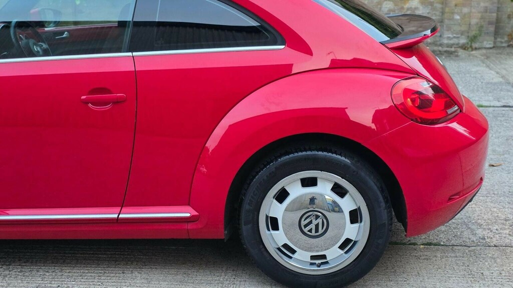 Volkswagen Beetle 1.2 L 1.2 Tsi Design Dsg Euro 5 Yellow #32