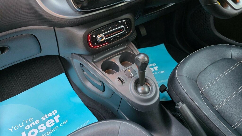 Smart Fortwo Coupe 0.9T Prime Premium Coupe Twinamic Eur Black #13