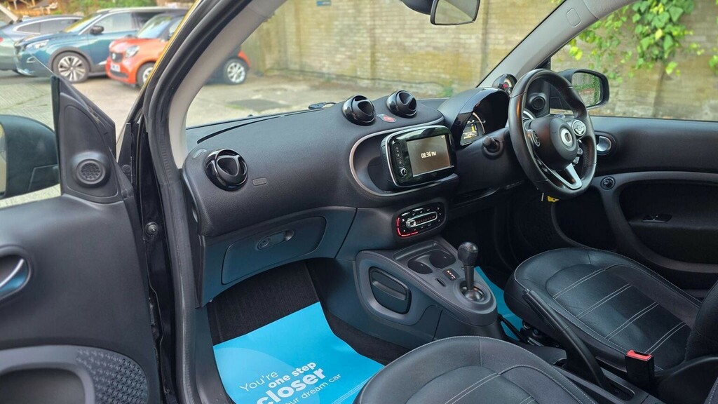 Smart Fortwo Coupe 0.9T Prime Premium Coupe Twinamic Eur Black #11