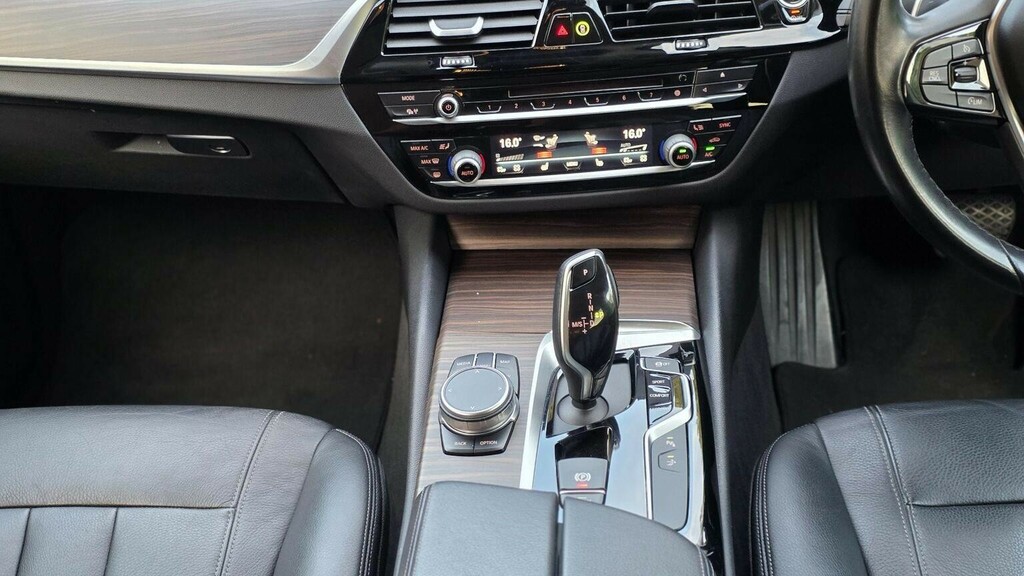 BMW 6 Series Gran Turismo 3L 630D M Sport White #47