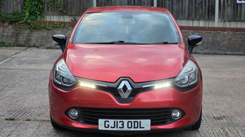 Renault Clio 1.2 16V Dynamique Medianav Euro 5 Red #3