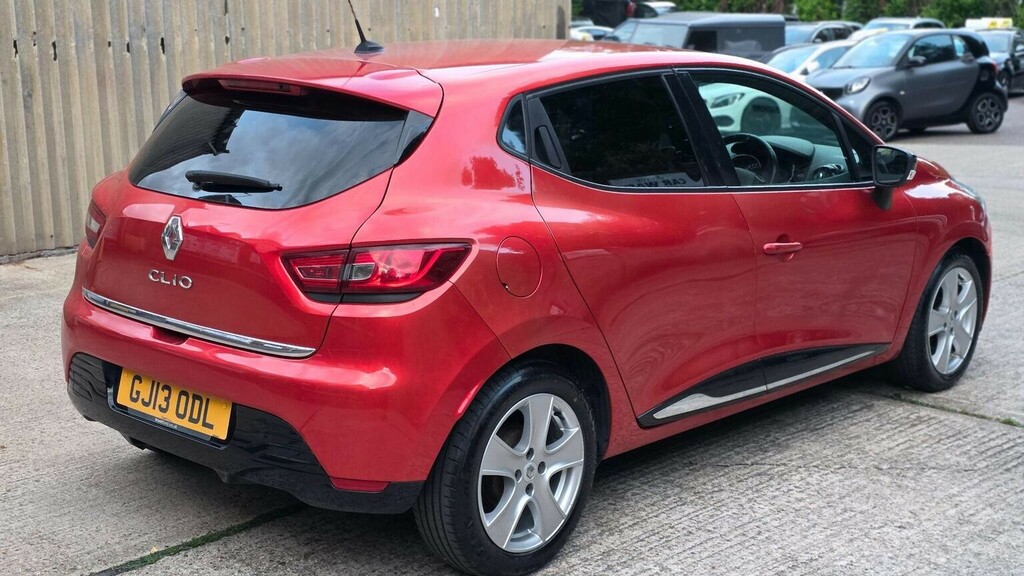 Renault Clio 1.2 16V Dynamique Medianav Euro 5 Red #6