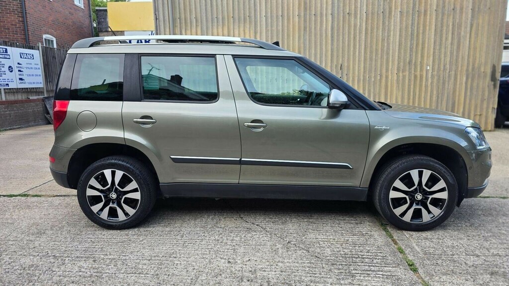 Skoda Yeti 2.0 Tdi Laurin Klement Outdoor Dsg 4Wd Euro 5 Green #6