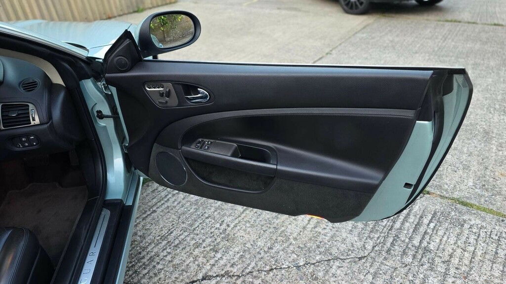 Jaguar XK 4.2 V8 Green #52