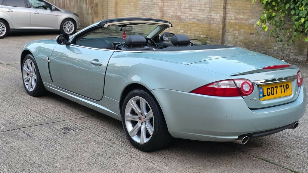 Jaguar XK 4.2 V8 Green #24