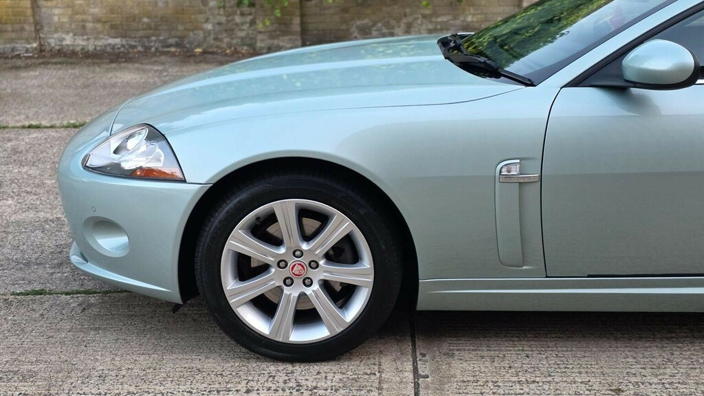 Jaguar XK 4.2 V8 Green #56