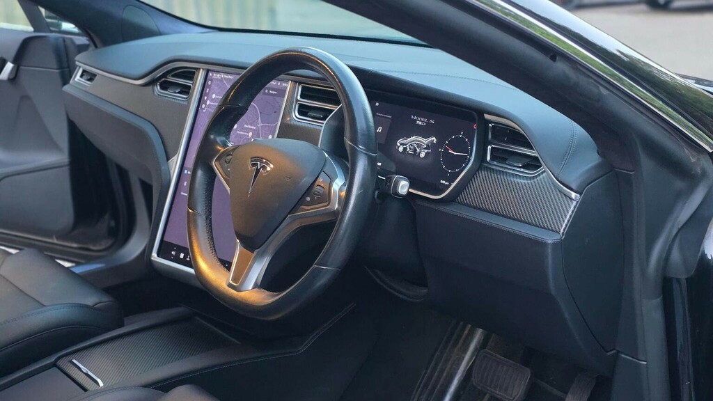 Tesla Model S 75D Dual Motor 4Wd Red #25