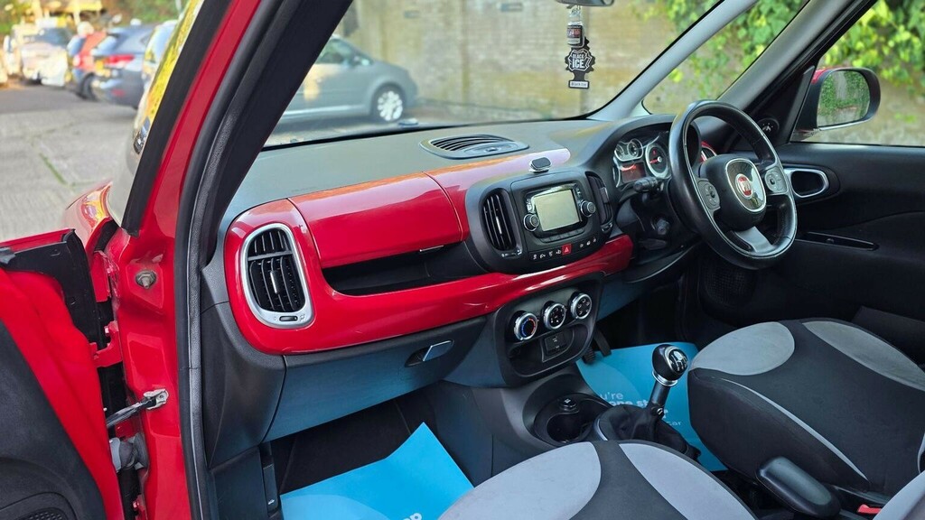 Fiat 500L Pop Star Red #10