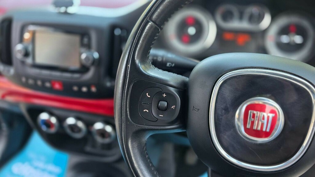 Fiat 500L Pop Star Red #26