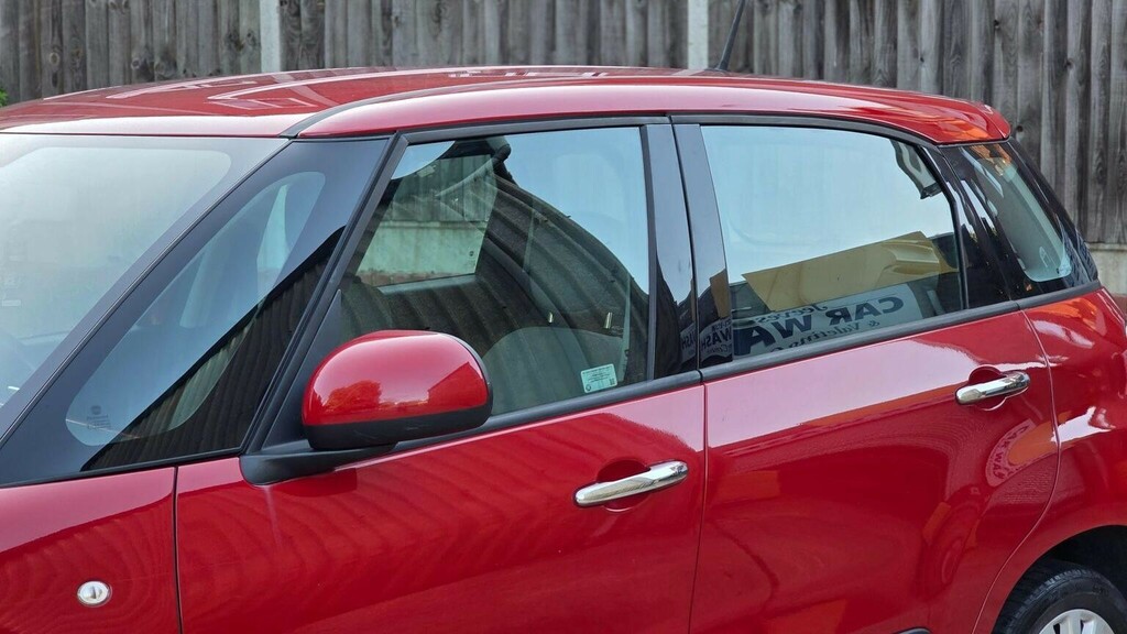 Fiat 500L Pop Star Red #51