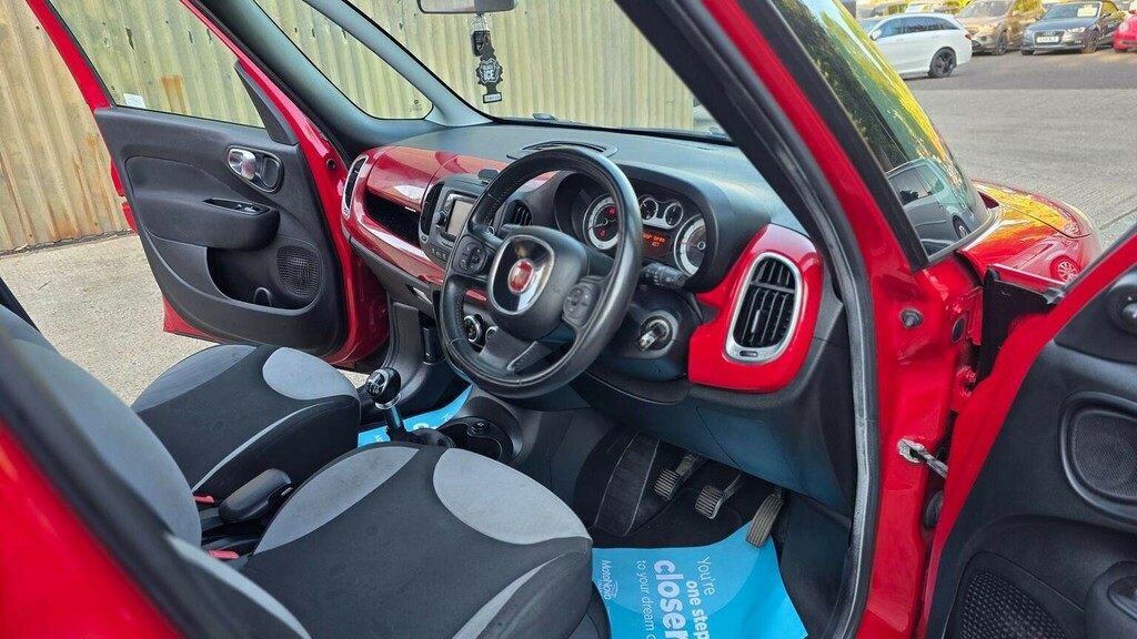Fiat 500L Pop Star Red #30