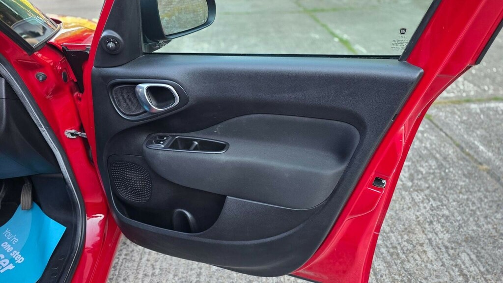 Fiat 500L Pop Star Red #31