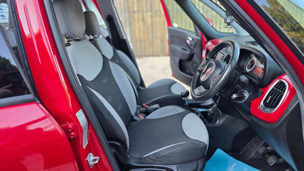 Fiat 500L Pop Star Red #13