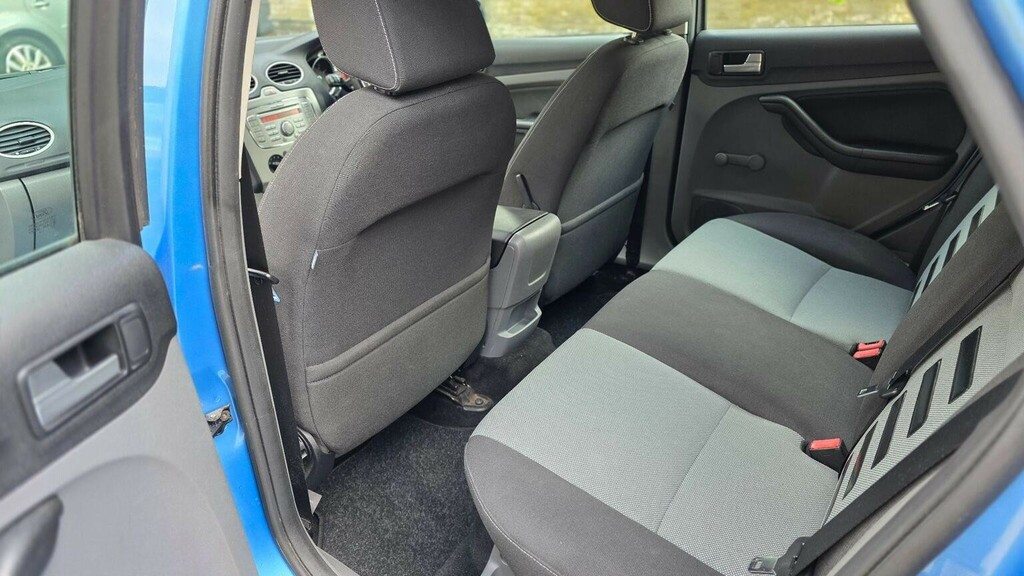 Ford Focus 1.6 Zetec Tdci Blue #34