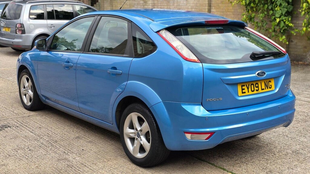 Ford Focus 1.6 Zetec Tdci Blue #8