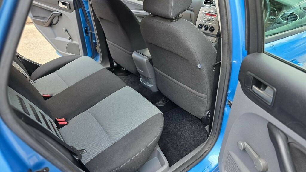 Ford Focus 1.6 Zetec Tdci Blue #30