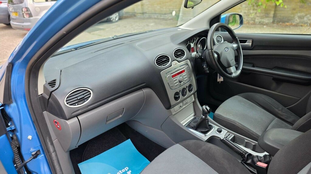 Ford Focus 1.6 Zetec Tdci Blue #36