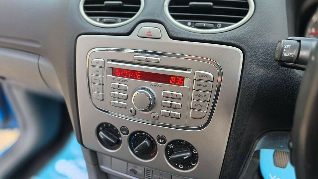 Ford Focus 1.6 Zetec Tdci Blue #19