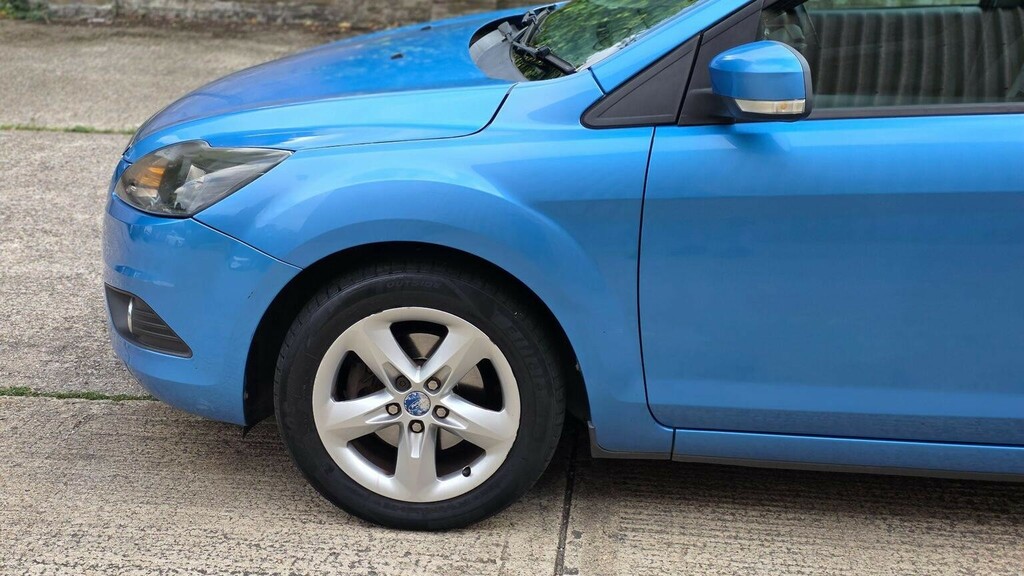 Ford Focus 1.6 Zetec Tdci Blue #40