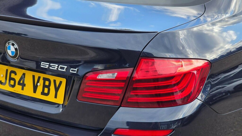 BMW 5 Series 520D Se White #31
