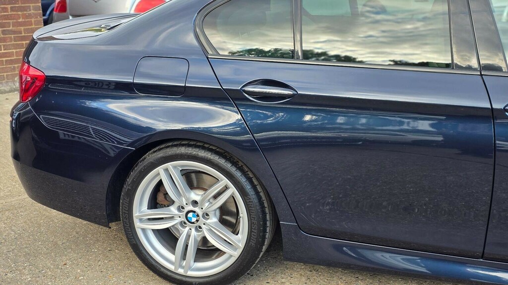 BMW 5 Series 520D Se White #71