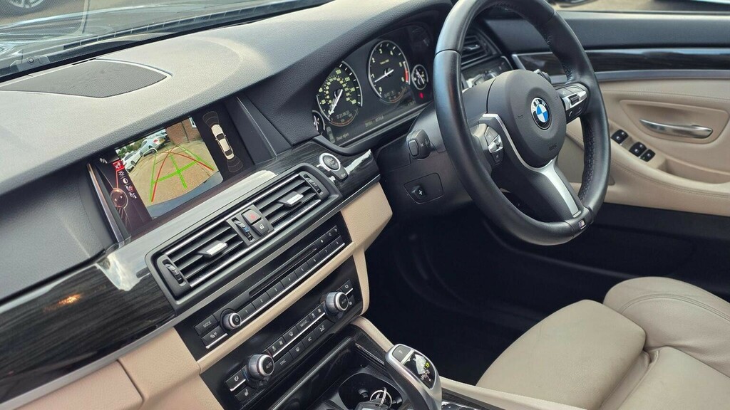 BMW 5 Series 520D Se White #33
