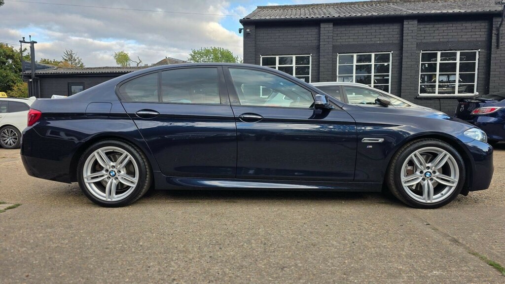BMW 5 Series 520D Se White #28