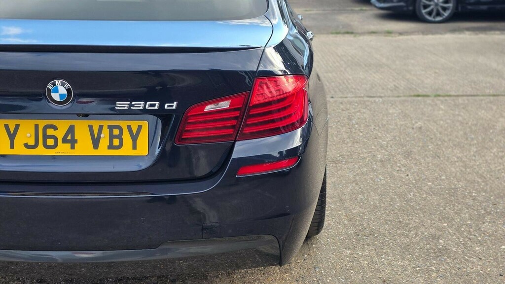 BMW 5 Series 520D Se White #24