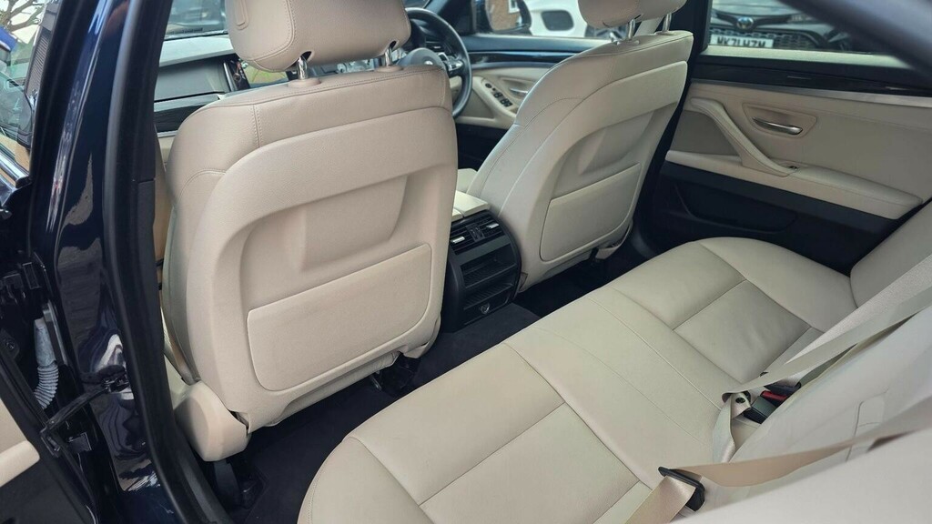 BMW 5 Series 520D Se White #45