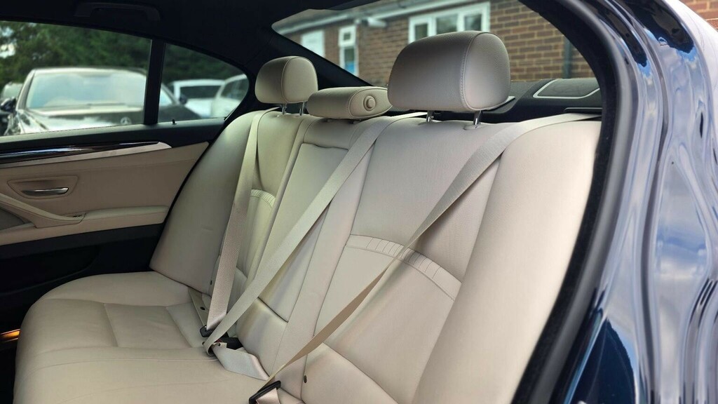 BMW 5 Series 520D Se White #44