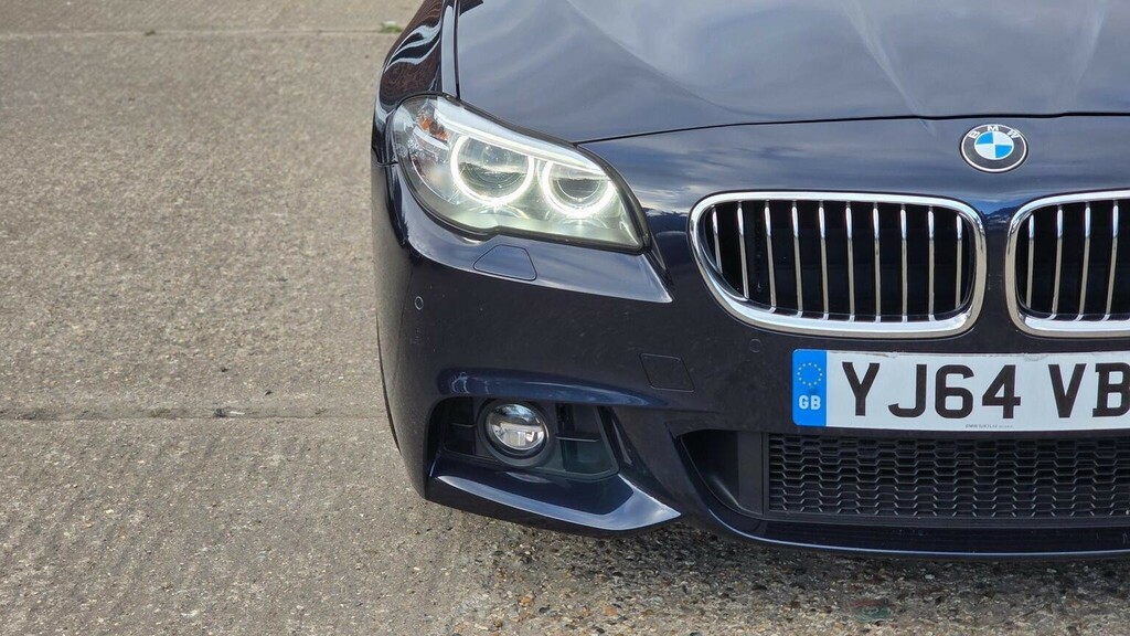 BMW 5 Series 520D Se White #98