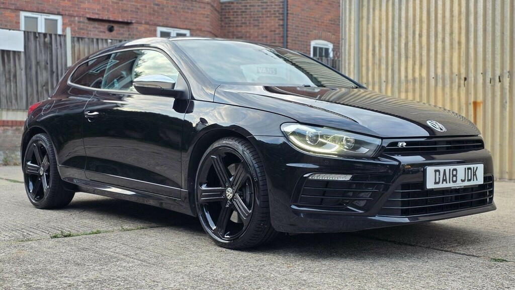 Volkswagen Scirocco 2.0 Tsi R Dsg Euro 6 Ss Black #4