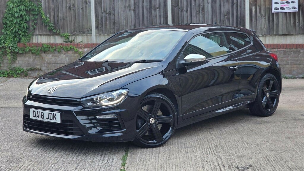 Volkswagen Scirocco 2.0 Tsi R Dsg Euro 6 Ss Black