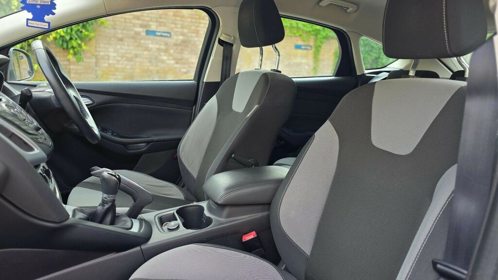 Ford Focus 1.6 Tdci Zetec Euro 5 Ss Silver #41