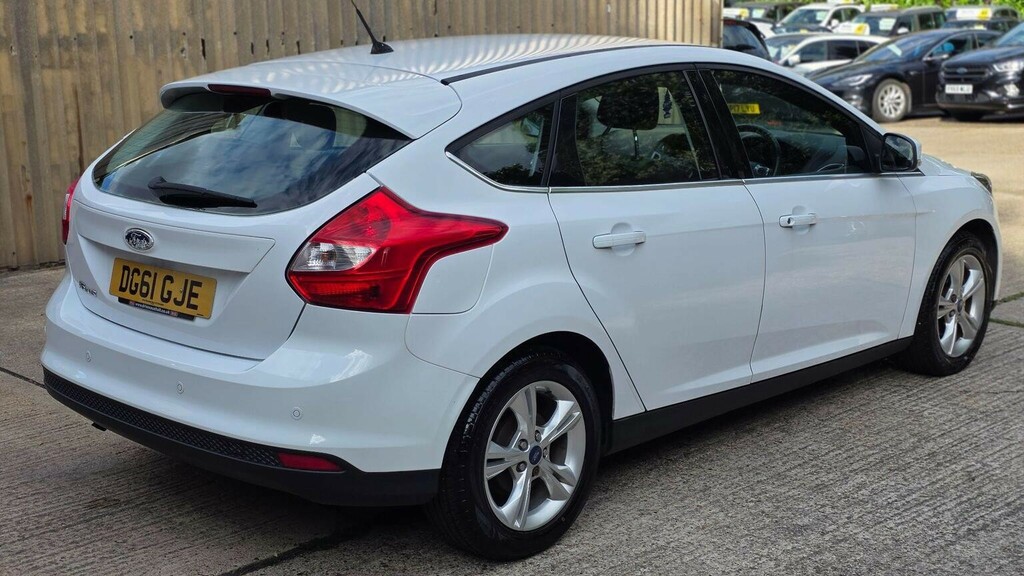 Ford Focus 1.6 Zetec Euro 5 White #6