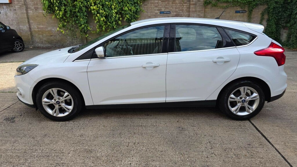 Ford Focus 1.6 Tdci Zetec Euro 5 Ss Silver #9