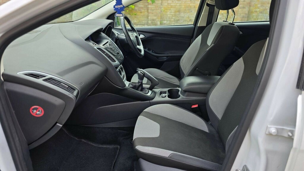Ford Focus 1.6 Tdci Zetec Euro 5 Ss Silver #11