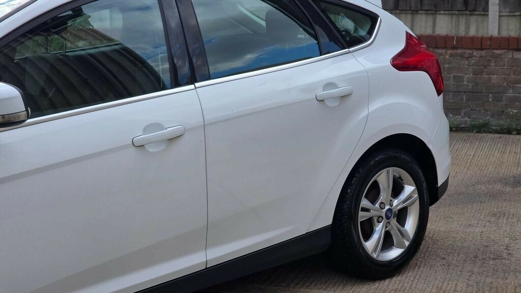 Ford Focus 1.6 Tdci Zetec Euro 5 Ss Silver #56