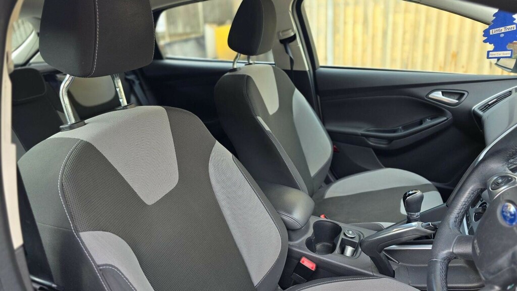 Ford Focus 1.6 Tdci Zetec Euro 5 Ss Silver #27