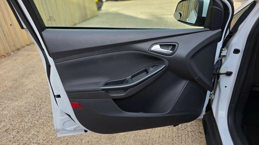Ford Focus 1.6 Tdci Zetec Euro 5 Ss Silver #43