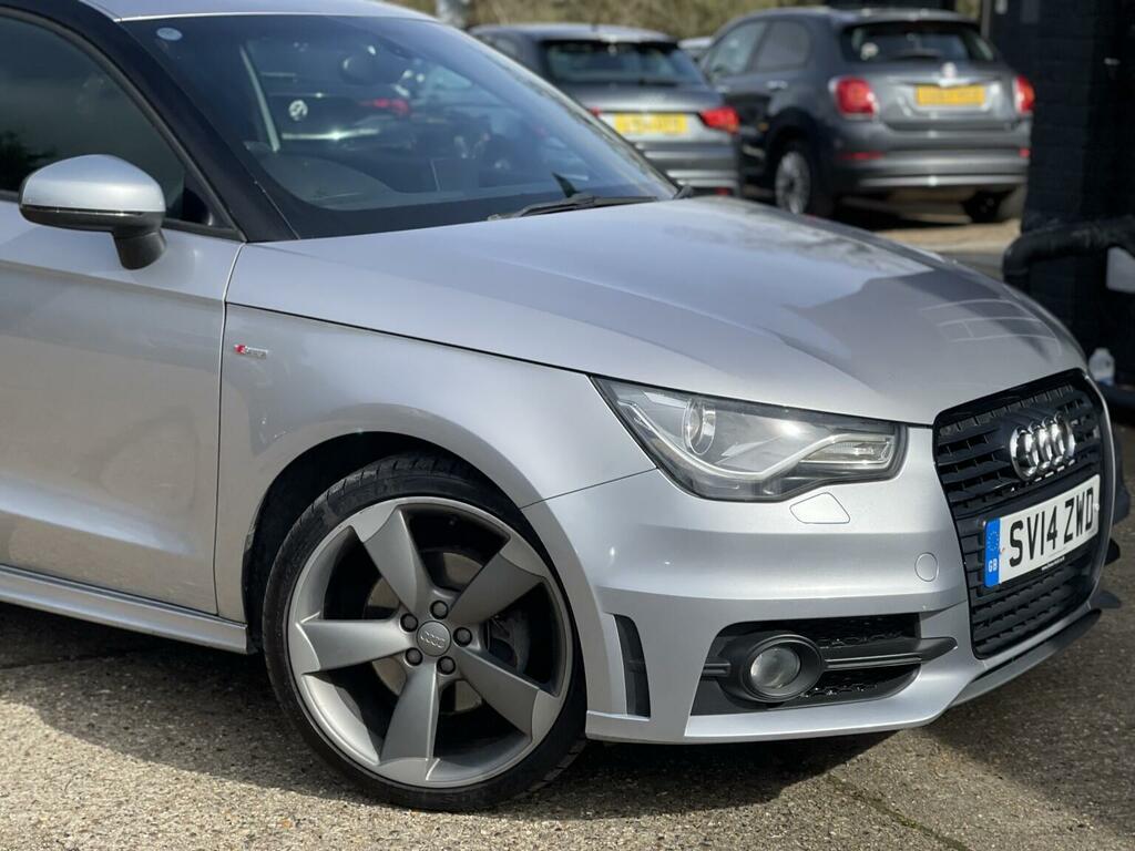 Audi A1 1.4 Tfsi Cod Black Edition Euro 5 Ss SV14ZWD Silver #4