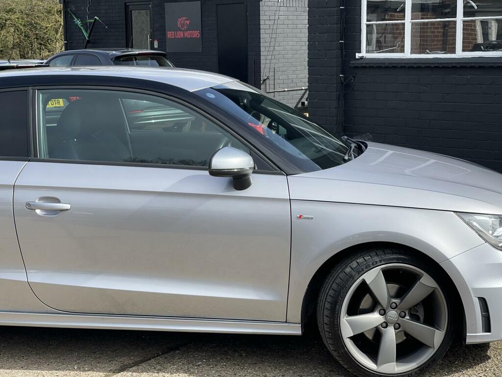 Audi A1 1.4 Tfsi Cod Black Edition Euro 5 Ss SV14ZWD Silver #6