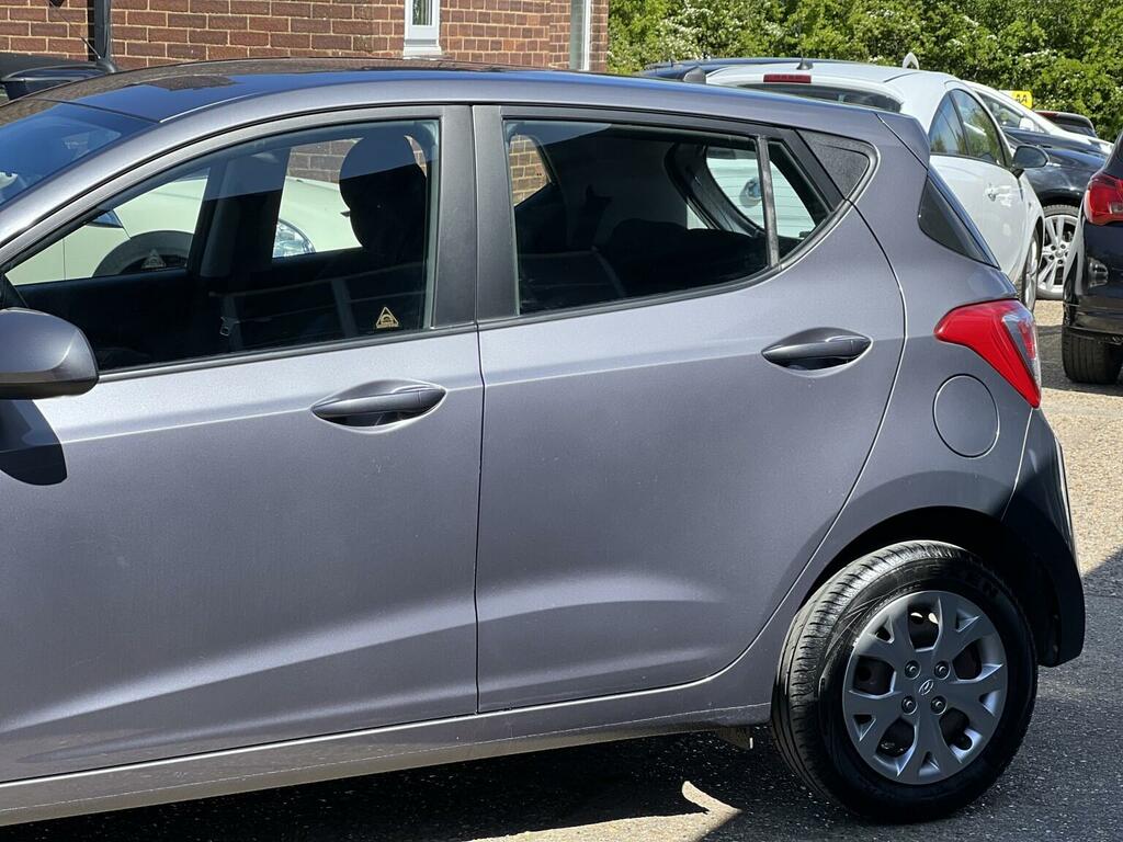 Hyundai I10 Se Black #12