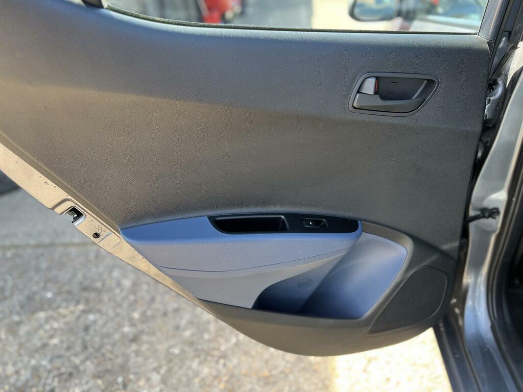 Hyundai I10 Se Black #39