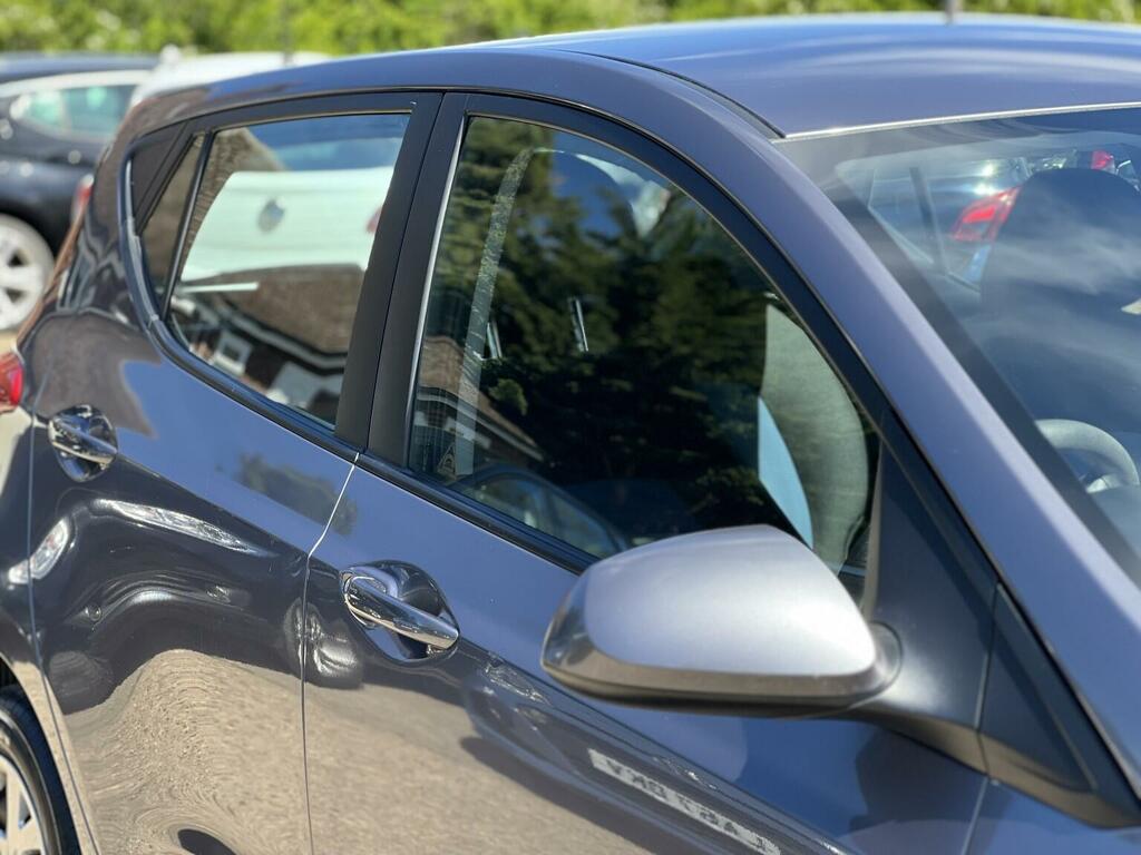 Hyundai I10 Se Black #8