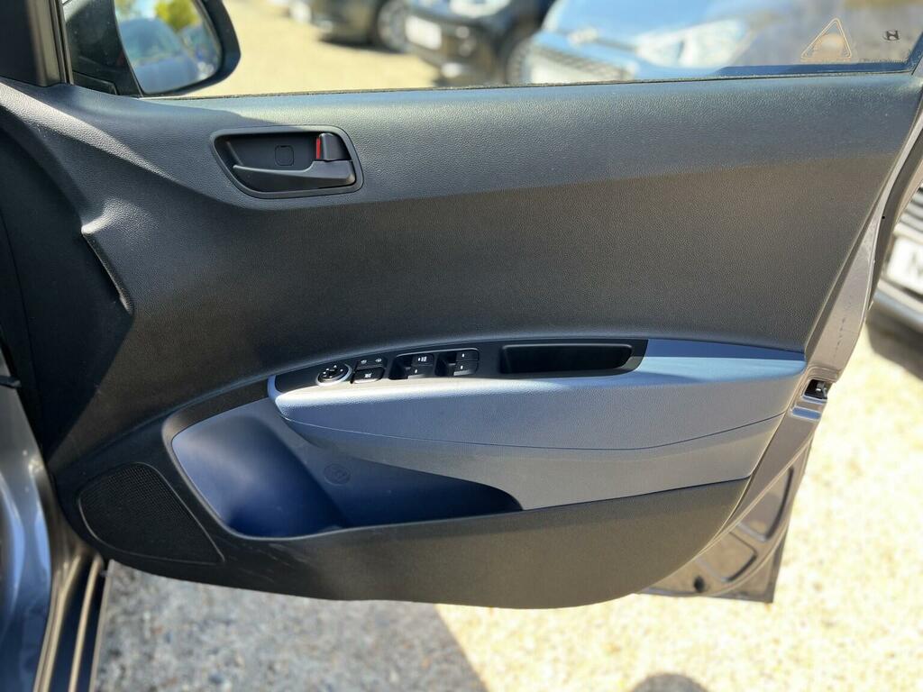Hyundai I10 Se Black #49