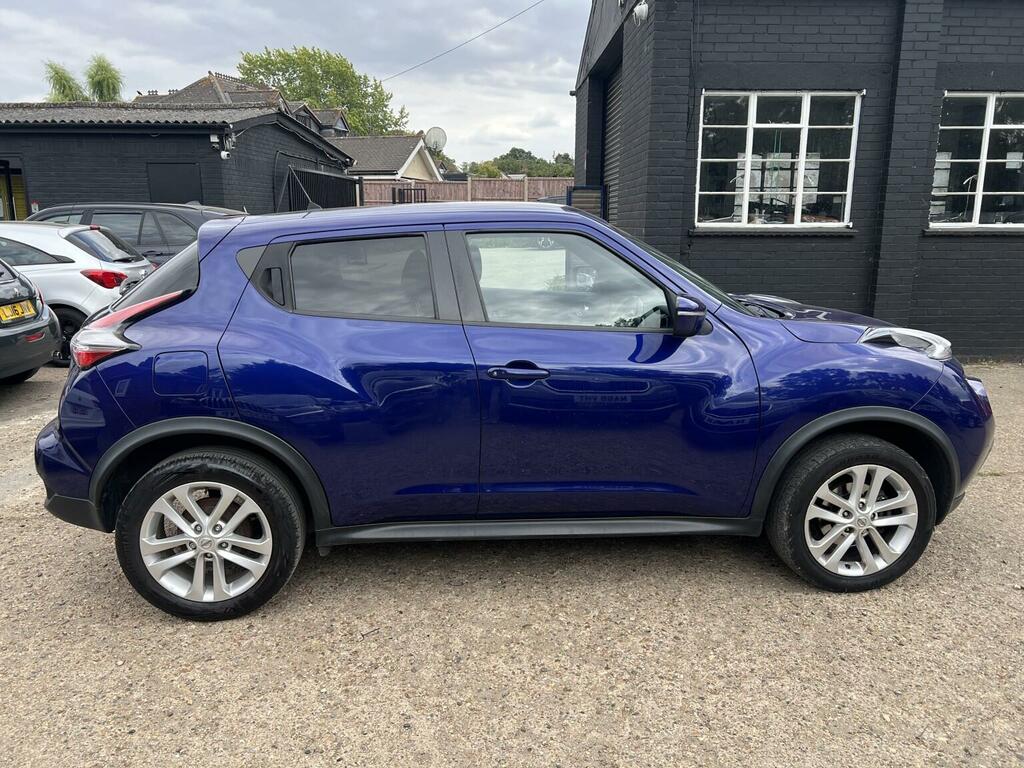 Nissan Juke Suv  #21