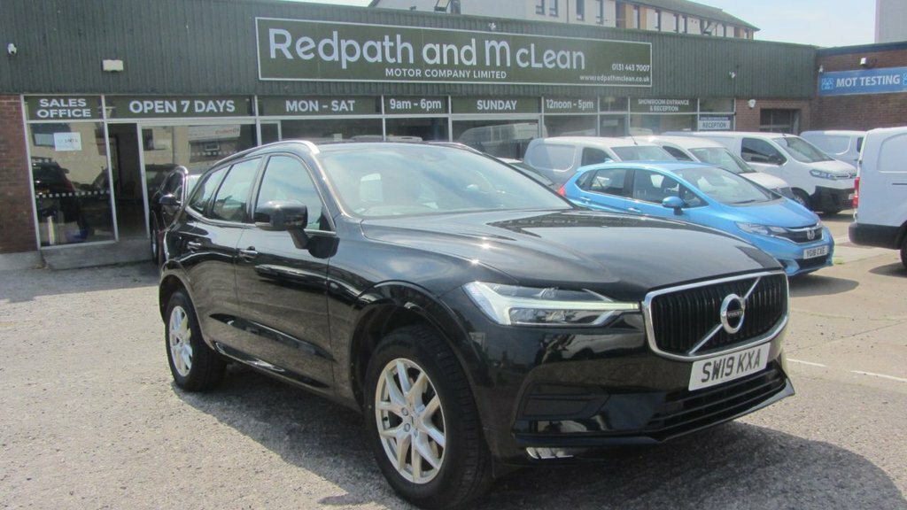 Volvo XC60 2L Momentum Pro Black