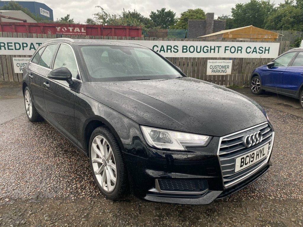 Audi A4 Avant 2L Sport Black #2